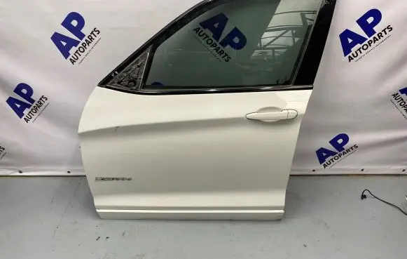 BMW X3 F25 Front door