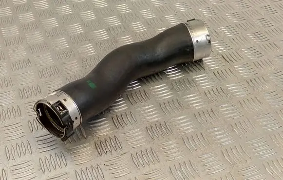 BMW 1 F20 F21 Intercooler hose/pipe 7810616 11884414