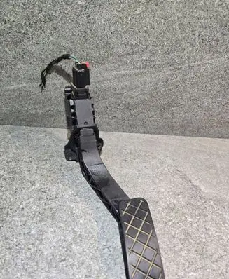 Audi A3 S3 8V Accelerator throttle pedal 5Q2723503D