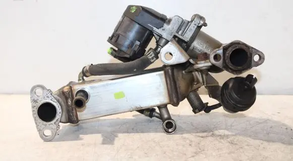 BMW 5 E60 E61 EGR valve cooler 7810166 7805447