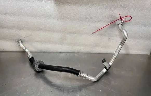 Dacia Duster III Air conditioning (A/C) pipe/hose 924B04020R
