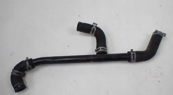 Mercedes-Benz CL C216 Engine coolant pipe/hose A2750983316 2750981683
