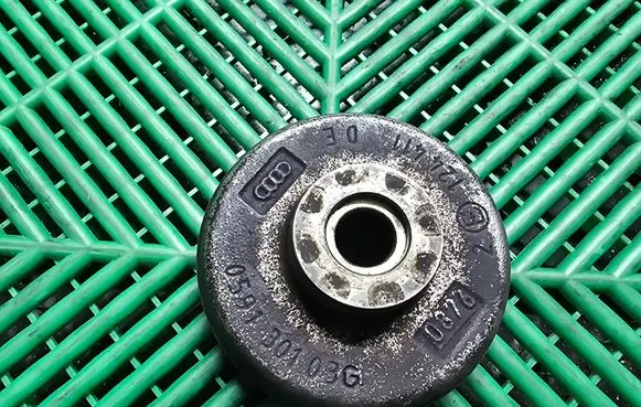 Audi A6 S6 C6 4F Balance shaft 059130103