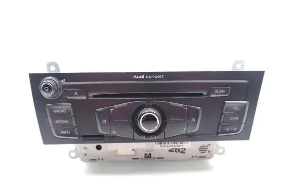 Audi A4 S4 B8 8K Navigation unit CD/DVD player 8T2035186P CQJA1971G