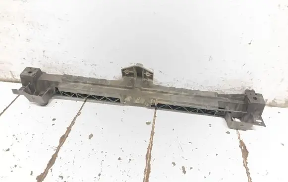 Top upper radiator support slam panel