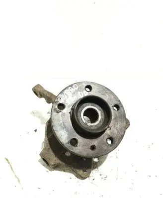 Opel Vivaro Front wheel hub