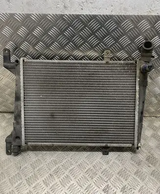 Volvo S40, V40 Coolant radiator