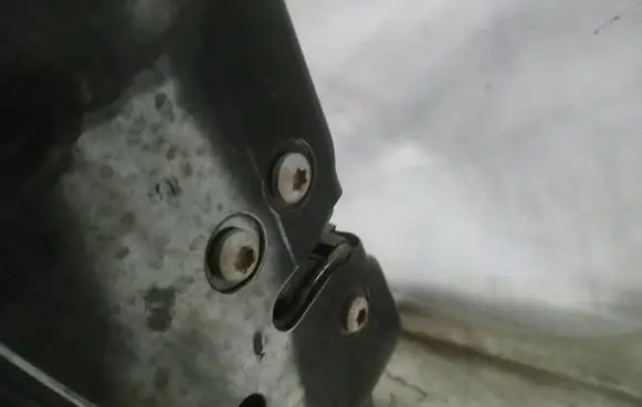Alfa Romeo 159 Front door lock