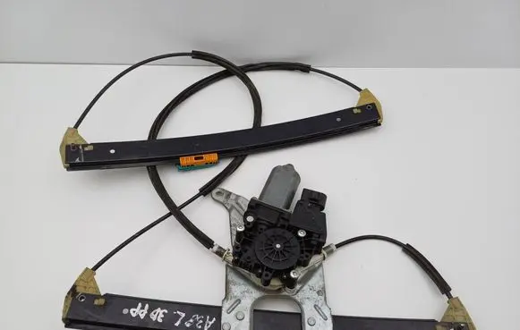 Audi A3 S3 8L Front door window regulator with motor 8L3837398A