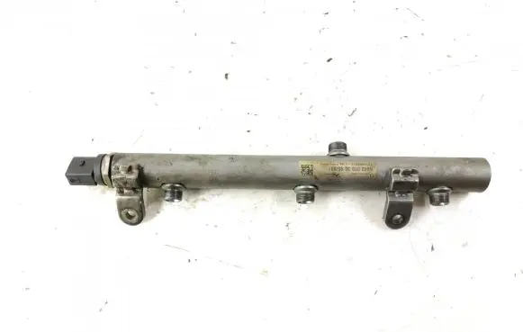 Mercedes-Benz R W251 Fuel main line pipe 6420703095 0061537828