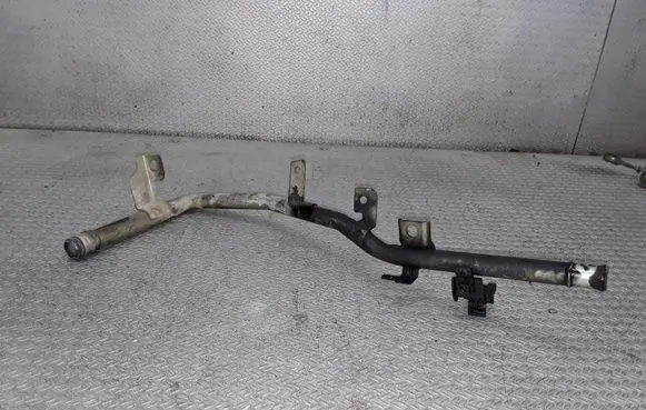 Nissan X-Trail T30 Engine coolant pipe/hose