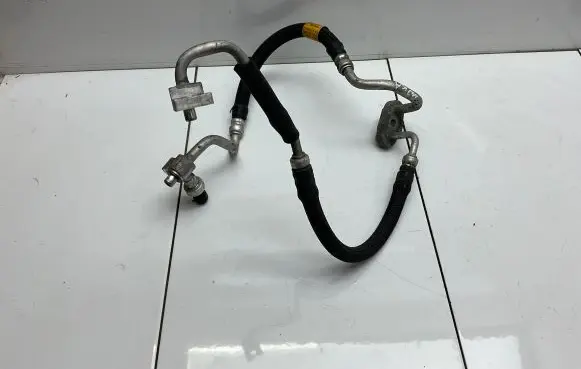 Opel Mokka Air conditioning (A/C) pipe/hose 95353086