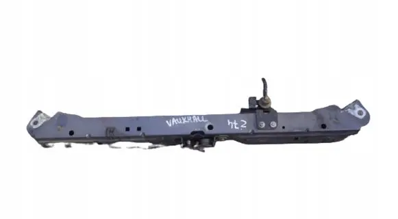 Opel Insignia A Top upper radiator support slam panel