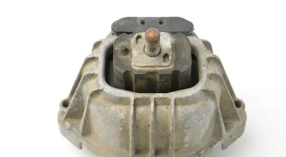 BMW 3 E92 E93 Engine mount bracket 13981112