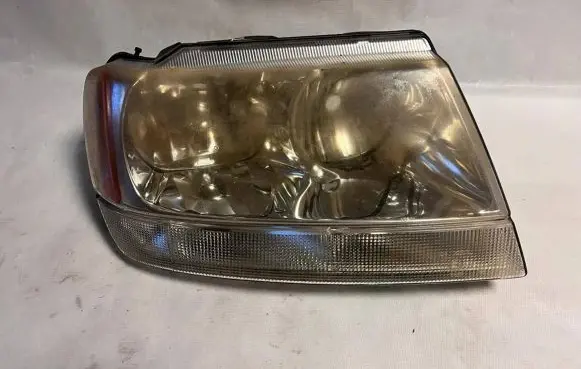 Jeep Grand Cherokee (WJ) Headlight/headlamp