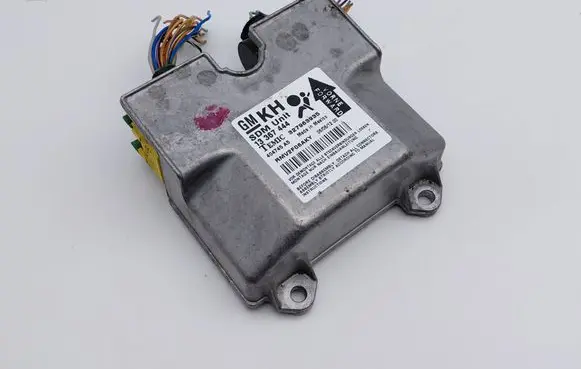 Opel Zafira B Airbag control unit/module 13367444