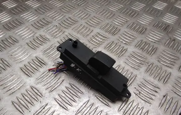 Mazda 3 I Electric window control switch BP4L66380 03123110