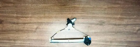 Subaru Legacy Front door window regulator with motor 906190
