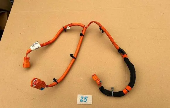 Ford Kuga III High voltage cable LX6814B323EL