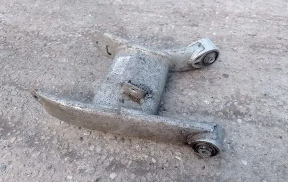 BMW 5 E39 Rear upper control arm/wishbone