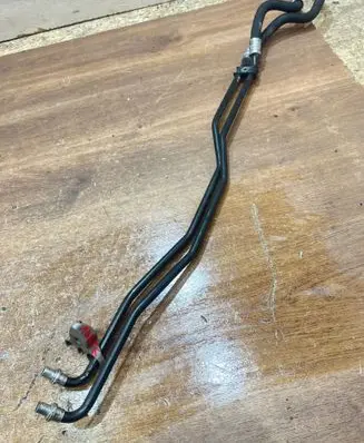 BMW 3 E90 E91 Gearbox oil cooler pipe/hose 7797261 7797262
