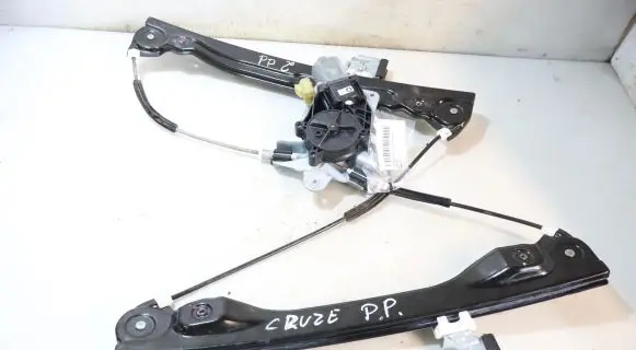 Front window lifting mechanism without motor