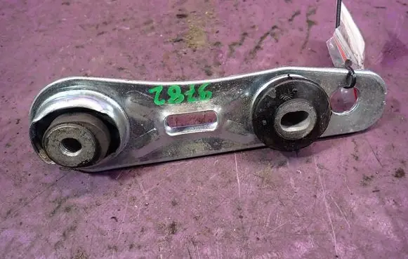 Renault Laguna II Engine mount vacuum valve