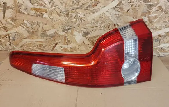 Volvo V50 Rear/tail lights 30678748