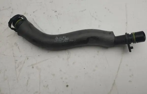 Audi A3 8Y Breather hose/pipe 05C103474C