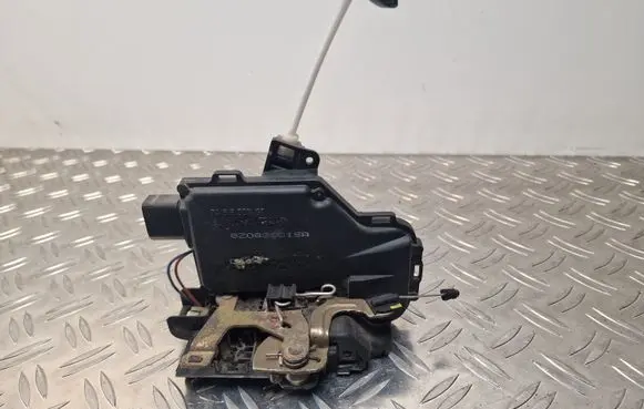 Audi A2 Rear door lock 8Z0839015A