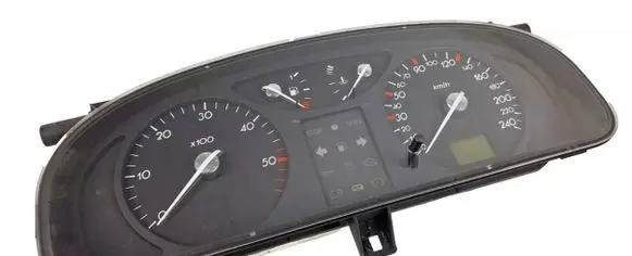 Renault Laguna II Speedometer (instrument cluster) 8200170297