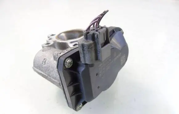 Mercedes-Benz A W177 EGR valve 14700361R