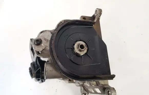 BMW 3 E90 E91 Oil pump 62440410