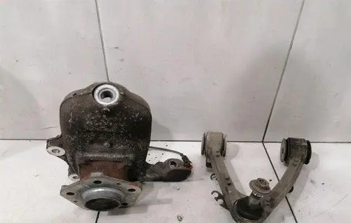 Maserati GranCabrio M145 Front wheel hub 980139894