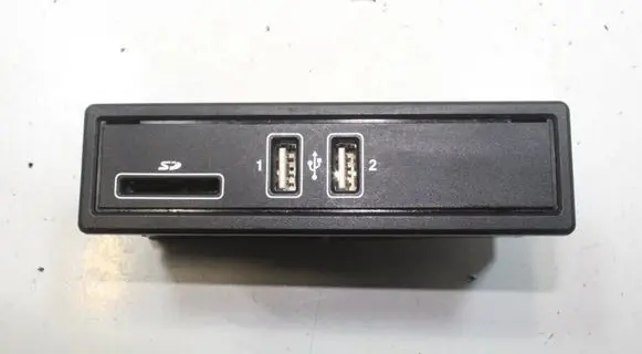 Mercedes-Benz C W205 USB socket connector A2058200226