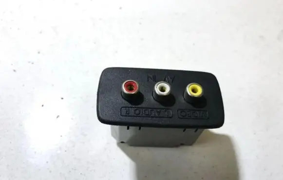 USB socket connector