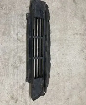 Volvo XC40 Intercooler air guide/duct channel 31455422