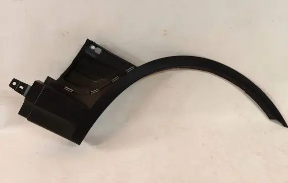 BMW X3 E83 Fender trim (molding) 3401808