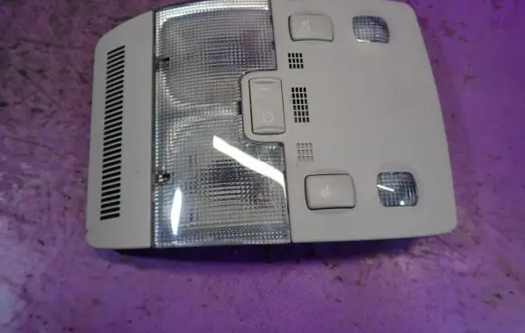 Audi A4 S4 B6 8E 8H Spotlight 8E0947135A