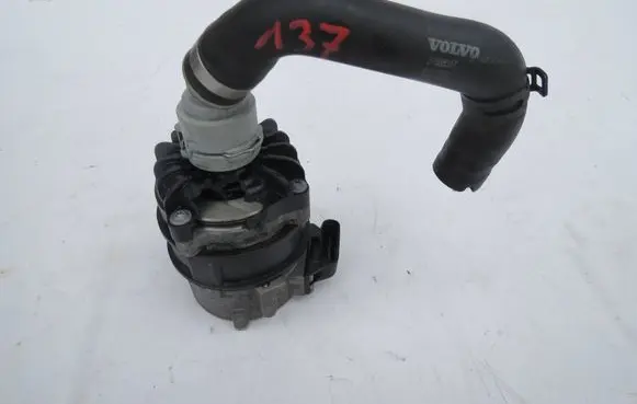 Volvo S90, V90 Electric auxiliary coolant/water pump 31338399 31368284