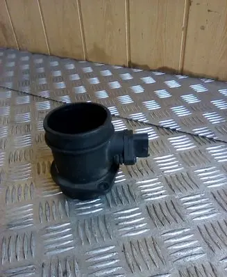 Volvo S80 Mass air flow meter 0280218108