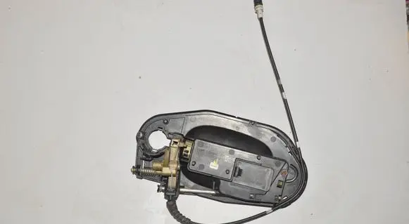 BMW 5 E60 E61 Front door coupe exterior handle/bracket 7008888