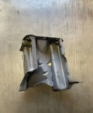 Other engine bay part