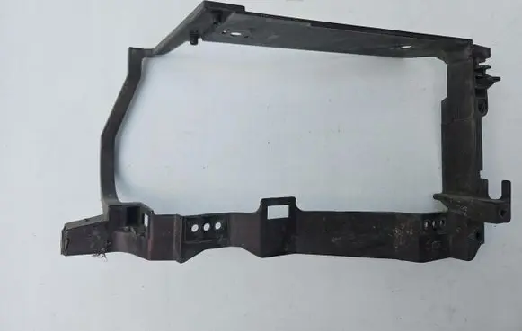 Audi V8 Headlight/headlamp mounting bracket 441805856C