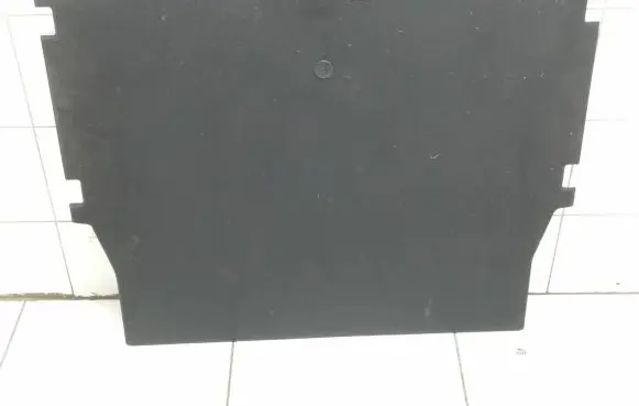 Trunk/boot floor carpet liner