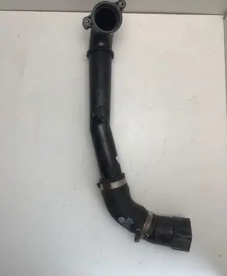 Volkswagen Golf VII Intercooler hose/pipe 04l145770h 04l145762e 04l131111m