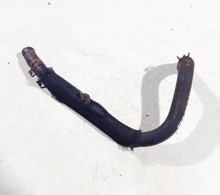 Toyota Avensis T250 Engine coolant pipe/hose