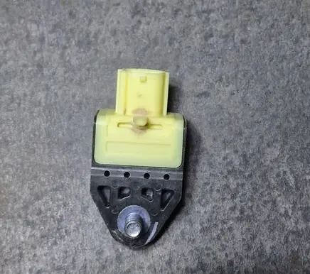 Subaru Outback Airbag deployment crash/impact sensor 98237AJ030 163C555WW