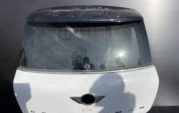 Mini Cooper Countryman R60 Tailgate/trunk/boot lid