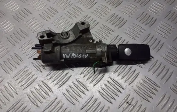 Volkswagen Polo IV 9N3 Ignition lock 4B0905851C